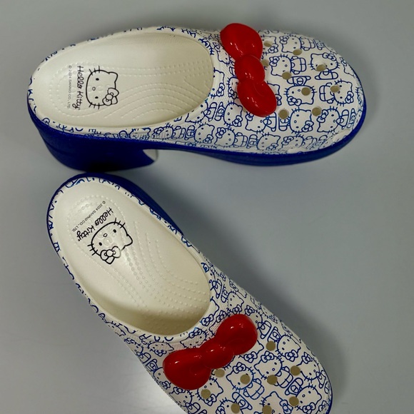Hello Kitty x Crocs Adult Siren Heeled Clog - Picture 9 of 9